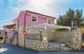 Apartments Hervat